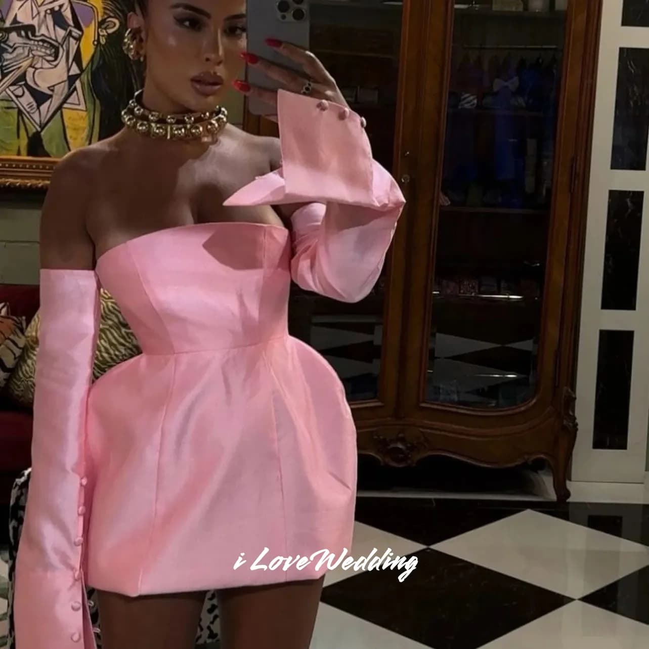 Abito da homecoming rosa senza spalline 2025 Minigonna senza schienale a maniche lunghe in raso Abito da cocktail a pieghe Abito da festa di compleanno Personalizza