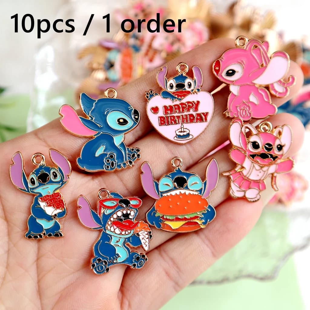 10 ciondoli in lega con cuciture carine, creazione di gioielli fai da te, bracciale, collana, portachiavi, artigianato, fan dell'anime, idea regalo, accessorio della cultura pop