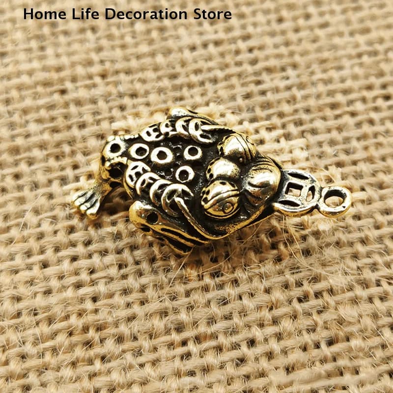 Ornamento Feng Shui in Ottone Cinese, Statuetta di Rana a 3 Zampe Portafortuna, Figurina Animale per Decorazione Casa, Ufficio, Scrivania, Tavolo