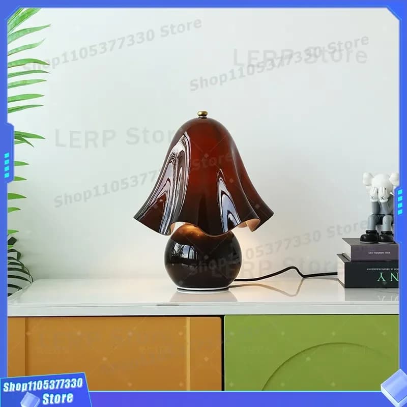 French Retro Handmade Glass Desk Lamp Luxury Ornament for Bedroom Bedside Study Living Room Medieval Style Light Decoration