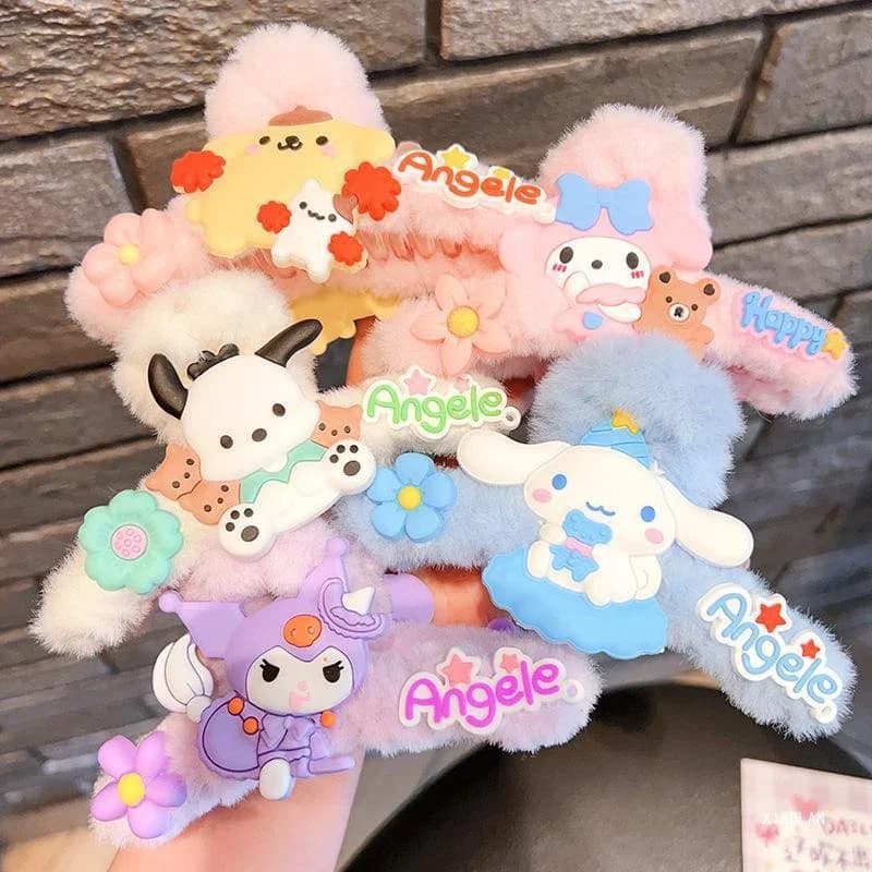Serie Sanrio Hello Kitty Artigli per capelli Ragazze Simpatico peluche Kuromi Fermagli per capelli Donna Cartoon Cinnamoroll Forcine Amici Bambini Compleanno