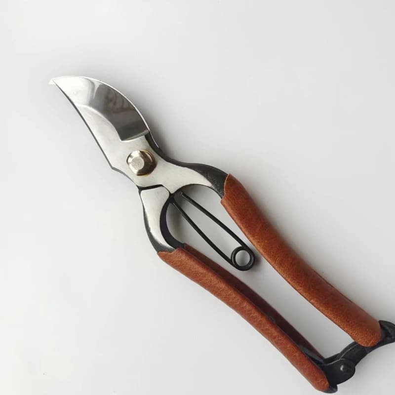 Hand-made shearing shears Professional garden pruning scissors Hand-made shearing scissors Gardening save labor Hand-crafted tools
