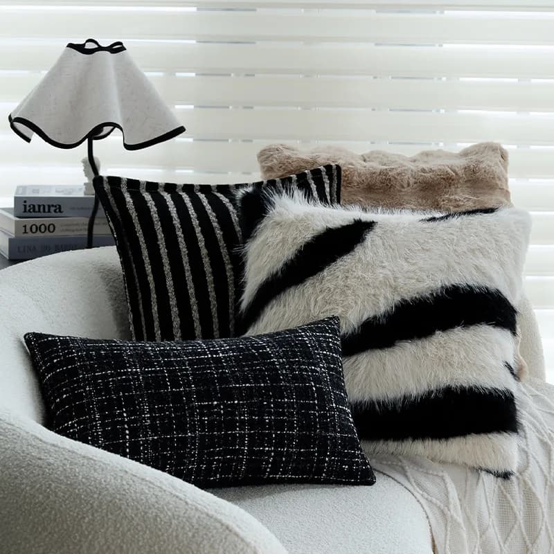 30x50/45x45cm Modern Black White Throw Pillow Cover Light Luxury Retro Waist Cushion Cover Living Room Sofa Fluffy Pillowcase