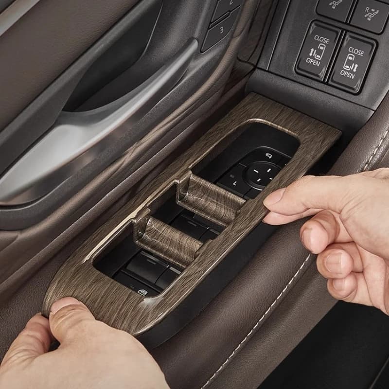 Pannello del cambio, rivestimento cromato del volante, cornice della maniglia interna della porta anteriore, pomello del cambio per Toyota Alphard Vellfire serie 40 2024