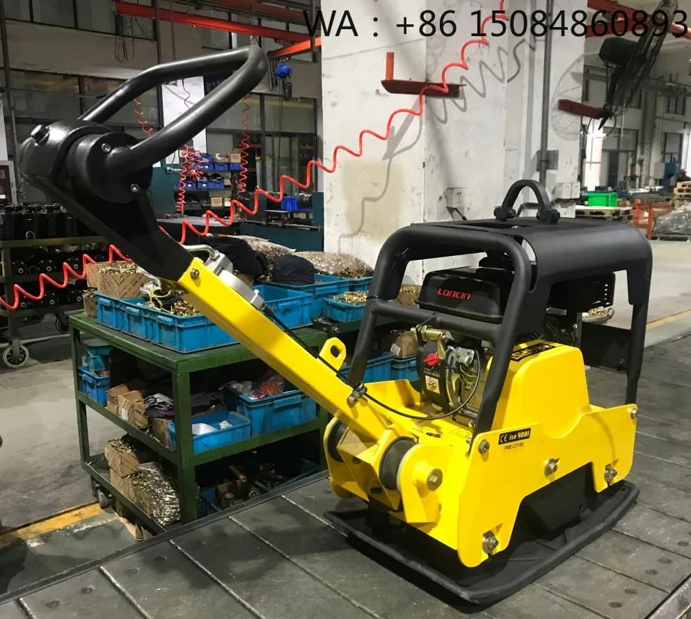 Heavy Duty Walk Behind Plate Compactor, 30.5KN Impact Force Dual Engine For Foundation Compaction Projects