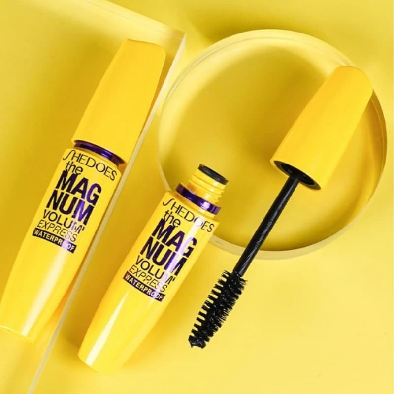 4D Black Mascara Thickening Lengthening CurlingWaterproof Liquid Fiber Mascara Women Cosmetics Wholesale Eye Makeup Yellow Black