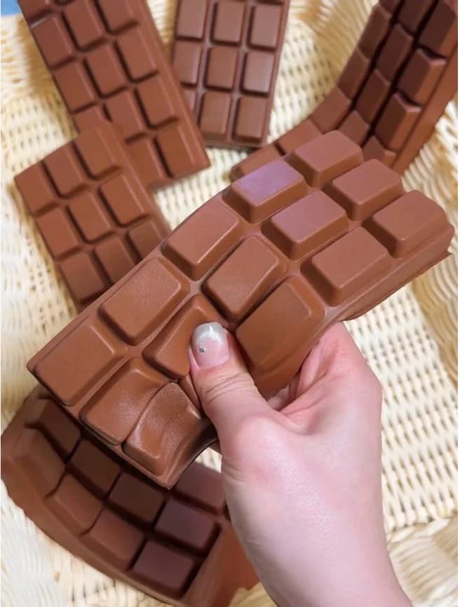 Chocolate Scented Food Sensory Toy Slow Rebound Squeeze Stress Relief TPR for Adults Party Favor Travel Cute Collectible Gift
