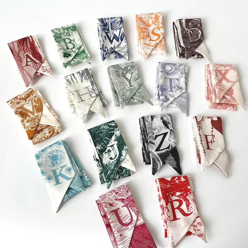 26 lettere modello schizzo stile sciarpa lunga seta piccolo temperamento fascia per capelli donna fronte-retro tutti abbinabili