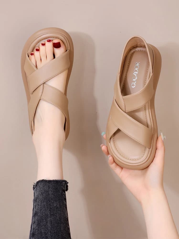 Women's Genuine Leather Beach Sandals Roman Style, Summer, from Esther, with Soft Bottom, to Fashion, Breathable slippers to Two Vies, Dive