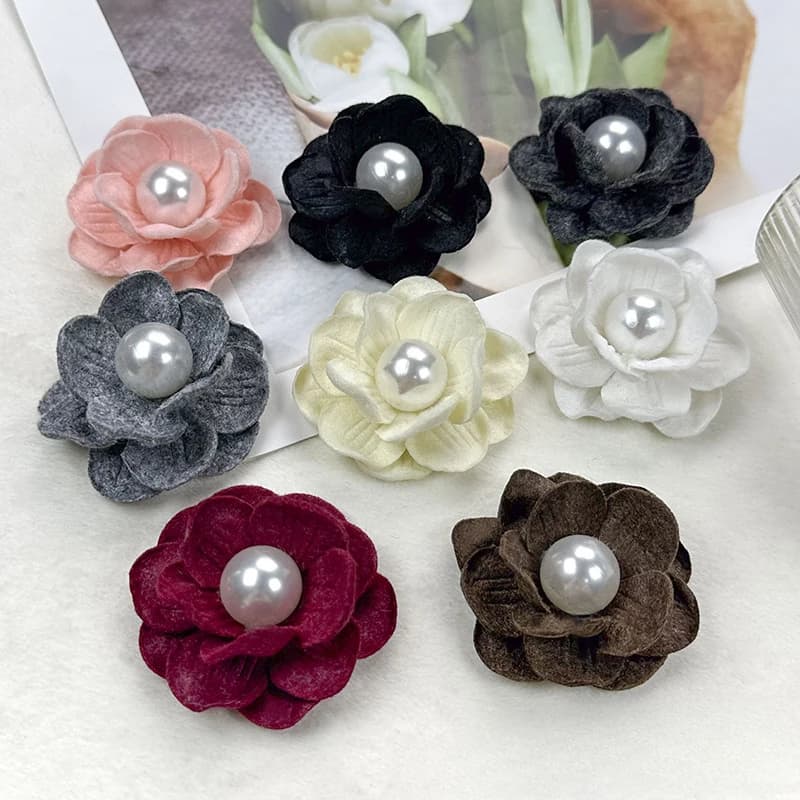 Nuovo Set di 10 Fiori di Loto Stereoscopici in Feltro Non Tessuto da 5cm con Perle, Accessori Fai-da-Te per Cucito, Abbigliamento, Scarpe, Borse e Accessori per Capelli