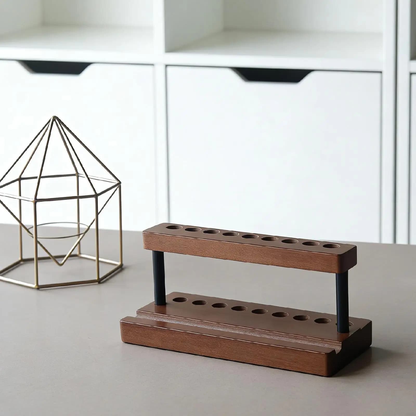 Organizzatore da Scrivania in Legno con 9 Scomparti, Porta Penne e Supporto per Telefono, Accessorio Decorativo per Ufficio