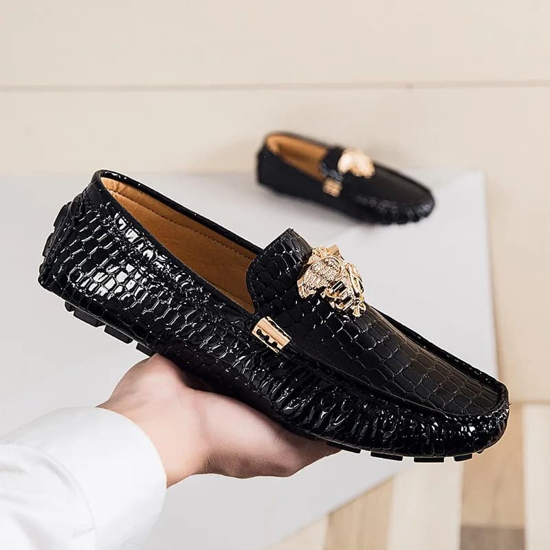 Scarpe Oxford da uomo Stampe modello coccodrillo Mocassini stile classico Scarpe eleganti da uomo Testa tonda Scarpe da ufficio in pelle da uomo
