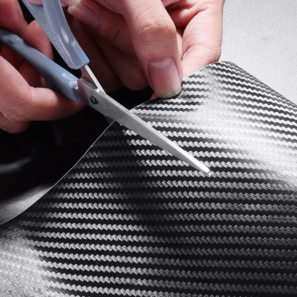 2 Rotoli di Adesivi in Fibra di Carbonio per Auto, Design Moderno a Trama Intrecciata, Materiale PVC Premium, Decalcomania 3D per Porte e Lati di Veicoli, Impermeabile per Carrozzeria