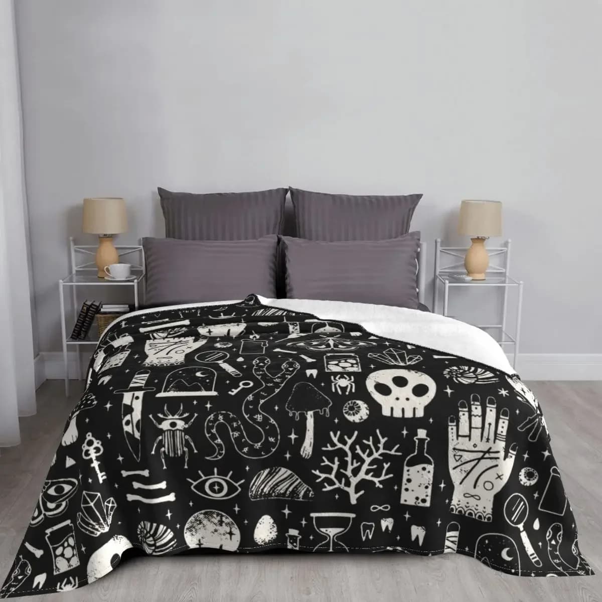 Curiosities Bone Black Skull Coperte Stampa in flanella Coperta ultra morbida multifunzione per Halloween per letto Camera da letto Trapunta King