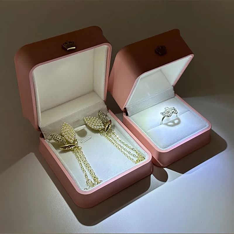 Ribbon with LED Earrings Lighted Ring Pendant Case for Gifts Pack Organizer Jewelry Box