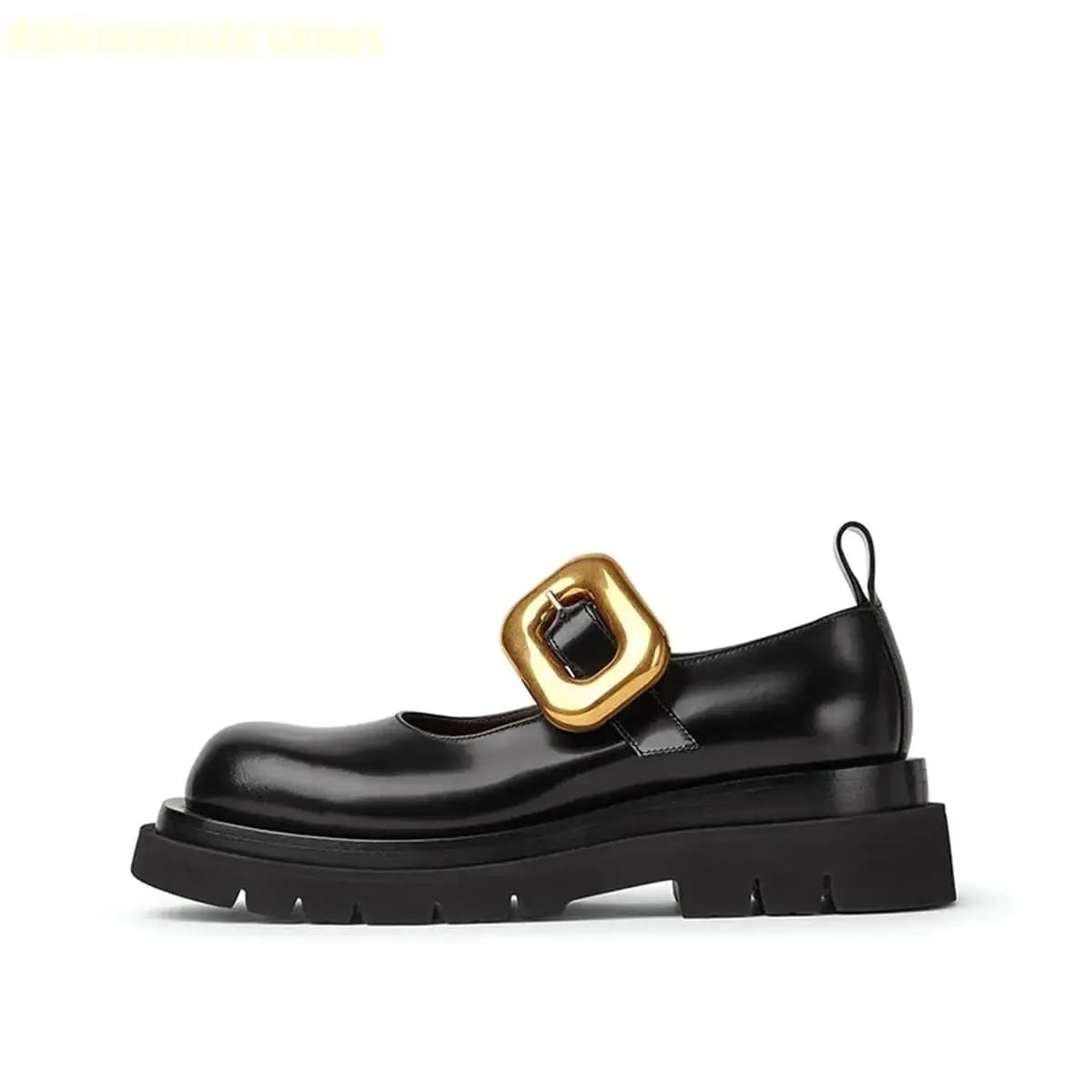 Mocassini con fibbia in metallo Scarpe in pelle da donna Piattaforma punta tonda nera Slip On Mary Jane Shoes 2026 Scarpe casual moda primaverile