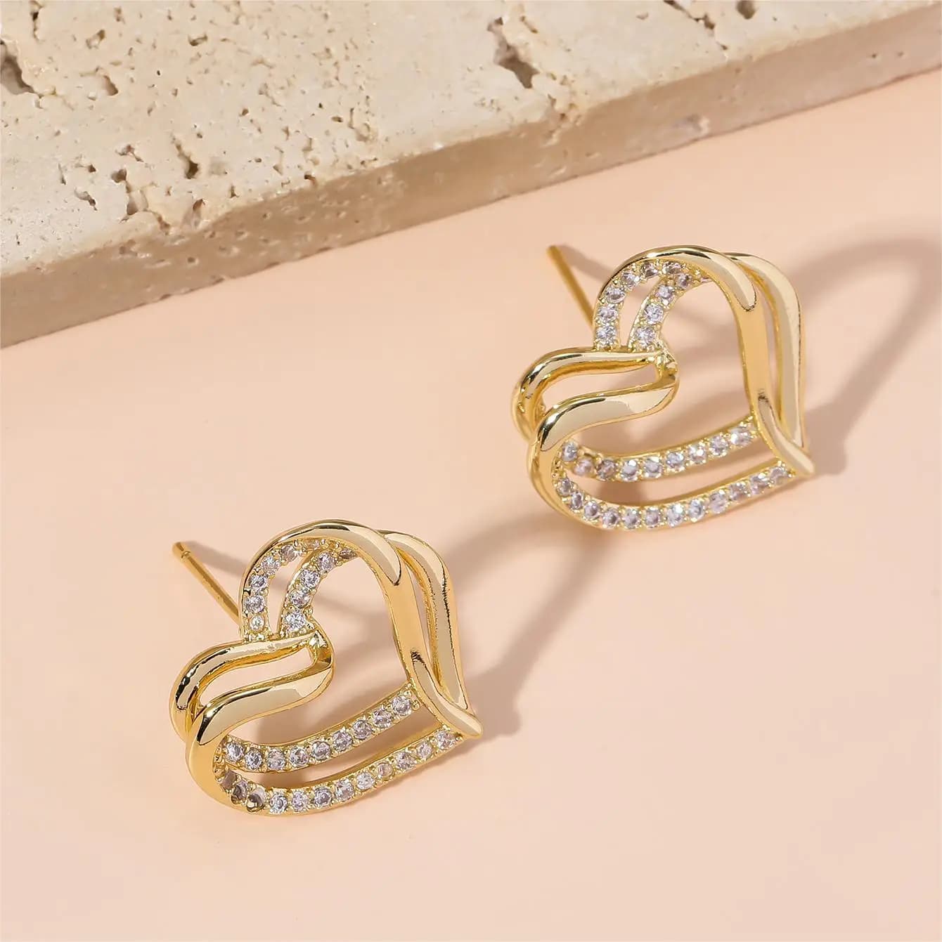 Twisted Interwoven Double Heart Pave Crystal Stud Earrings Gold Plated Elegant Minimalist Daily Office Women Jewelry
