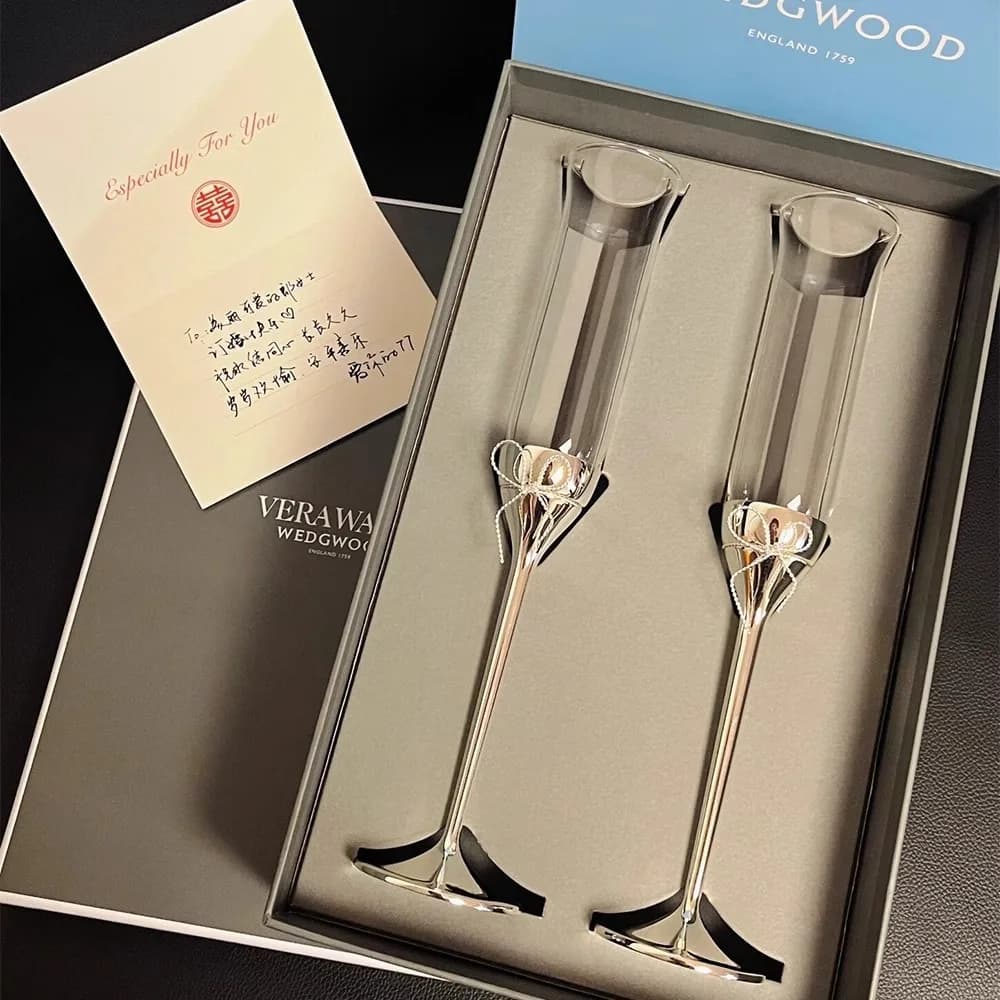 Love Knot Champagne Glass Couple Red Wine Glass Pair Birthday Engagement Gift