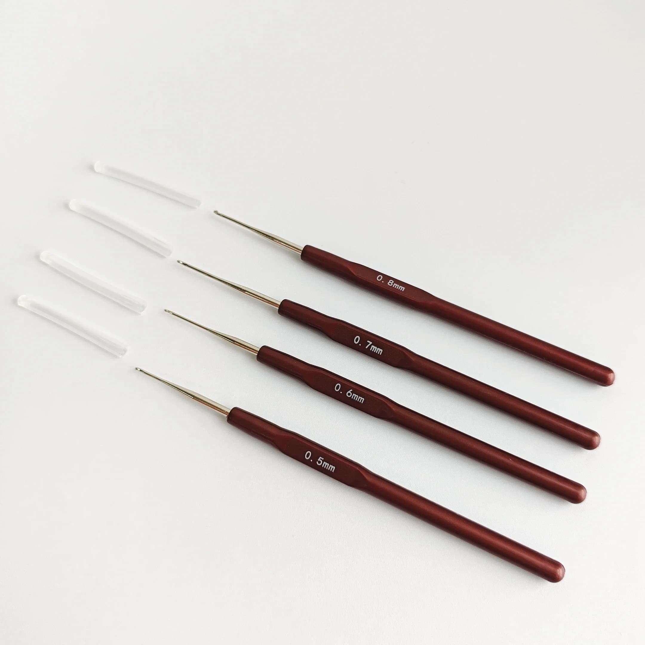 Micro Uncinetti per Dreadlock e Intrecciatura Capelli - Strumenti Ago Uncinetto in Metallo e Plastica 0.5mm 0.6mm 0.7mm 0.8mm Fai da Te
