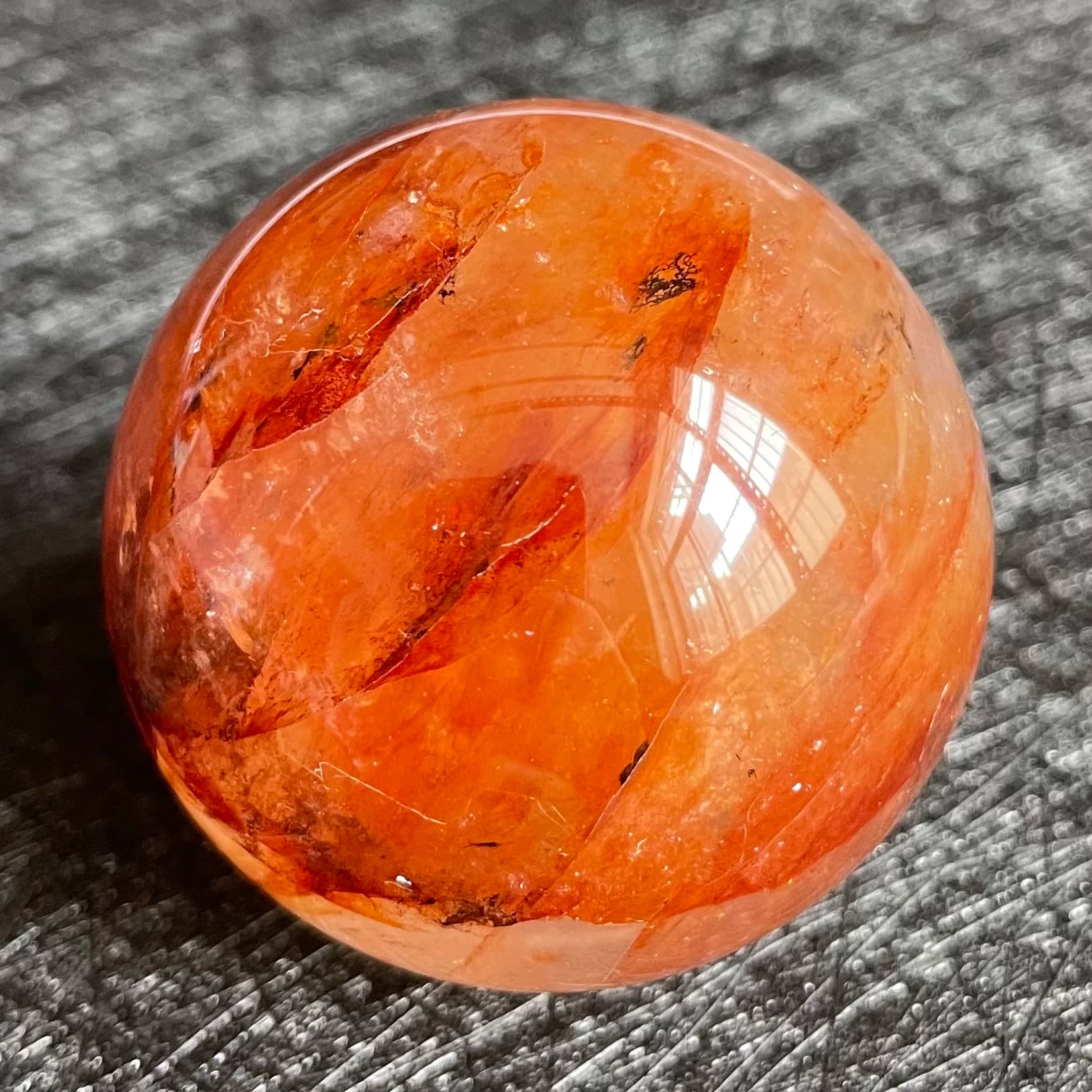 143g Pietra naturale Fuoco Quarzo Sfera di cristallo Sfera di quarzo arcobaleno Roccia lucida Guarigione Reiki B13