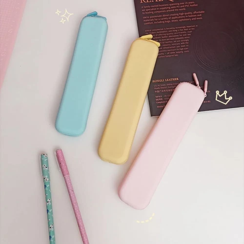 Simple Solid Color Silicone Pencil Case Multifunctional Long Pen Bag Macaron Zipper Stationery Storage Bag Friends