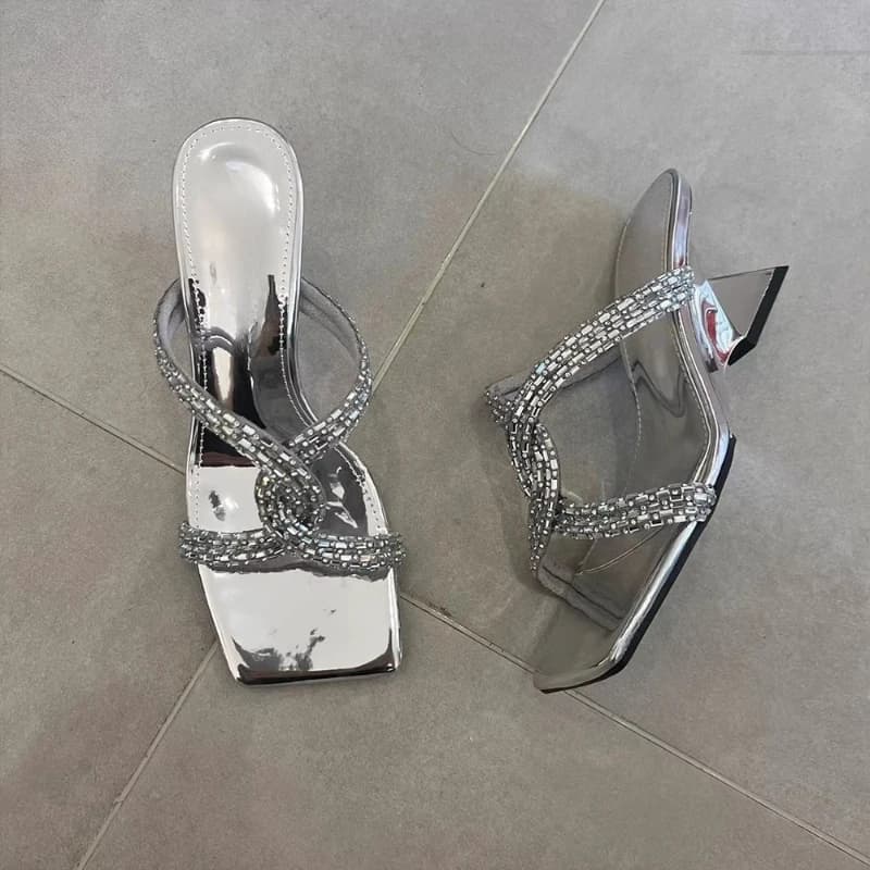 Fashion Women's Fashion Style Strange Tip Rhinestone Women's Shoes Dress For Leisure Summer Korean Style Zapatillas De Mujer