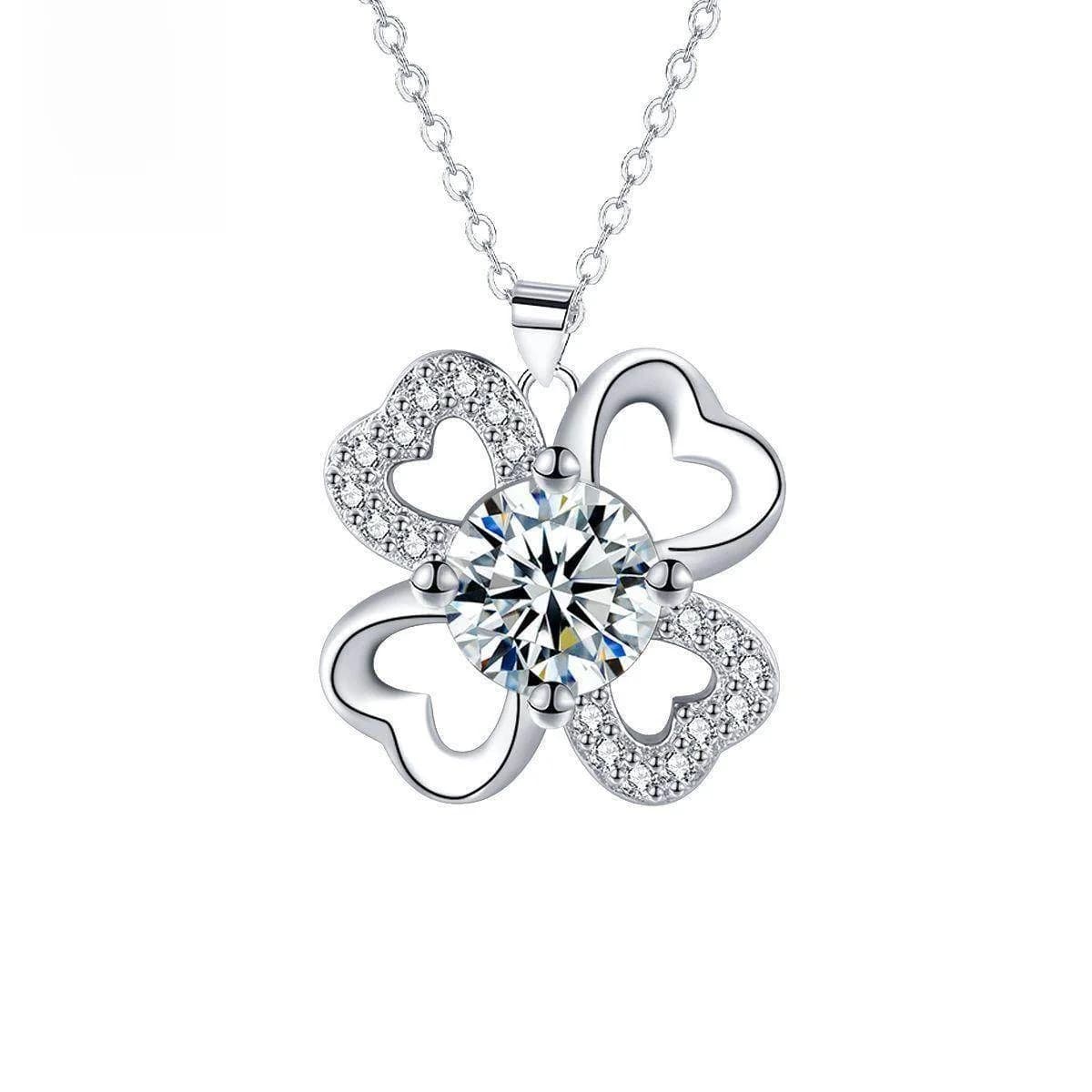 Knn97 Heart Shape Necklace with Quadrifoglio, Cartoon Style Women's Jewelry, High Quality Clavicola Chain