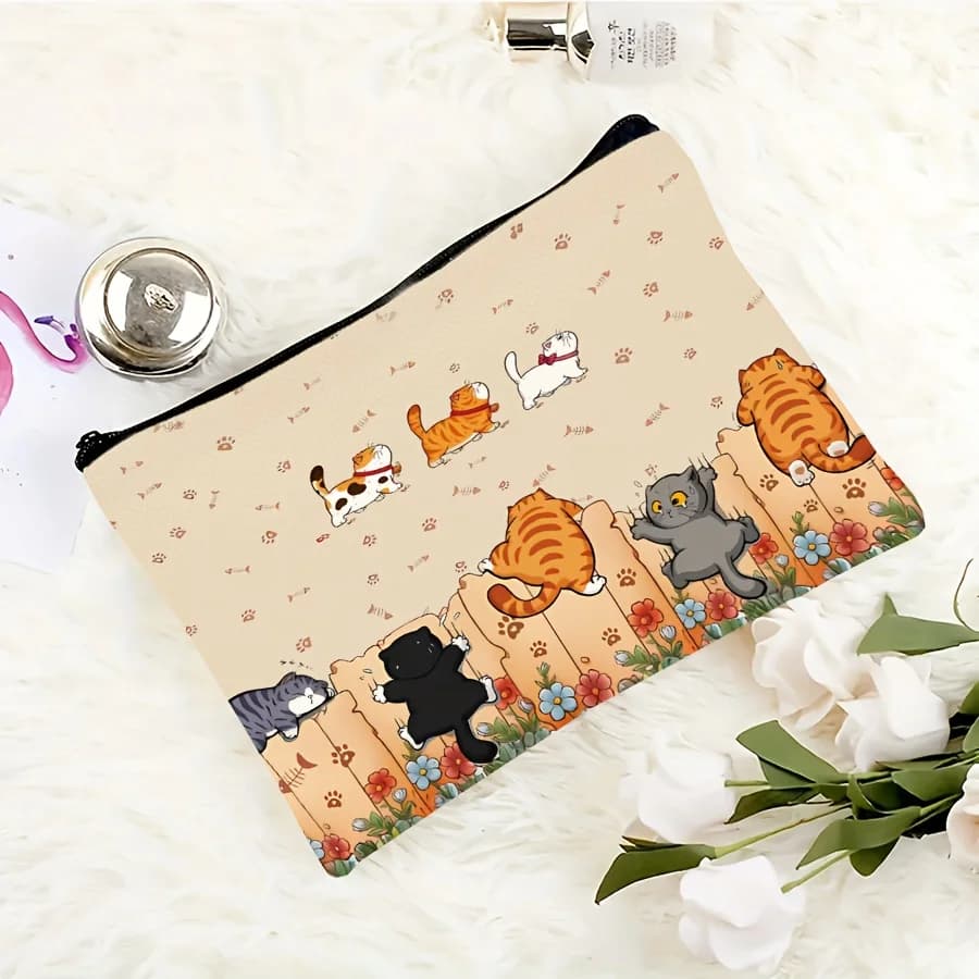 One Theme Makeup Bag Cat: Nice Multifunctional Case with Zipper for Women, Bag to Store Jewelry