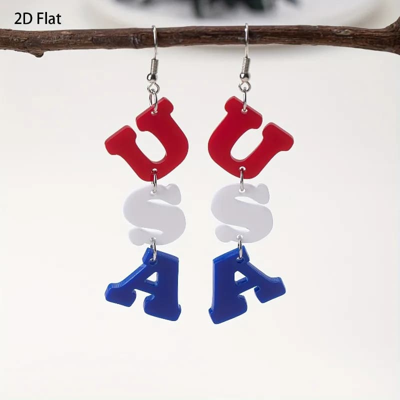 Un paio di orecchini pendenti creativi ed eleganti con lettere rosse, bianche e blu per il 250° Giorno dell'Indipendenza americana, adatti per le donne.
