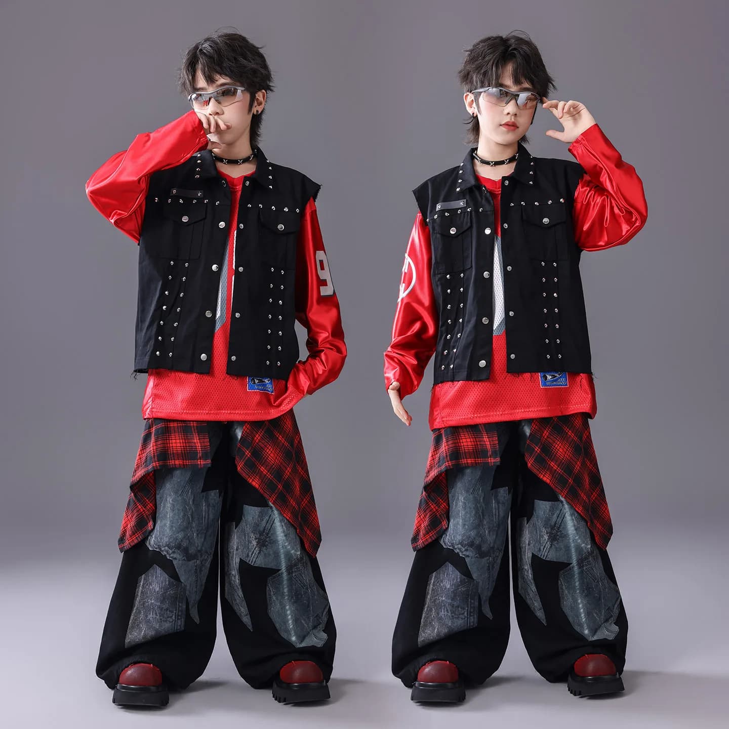 Abbigliamento Hip Hop Kpop per bambini Gilet con rivetti neri Felpa rossa Stampa denim Pantaloni jeans a gamba larga per ragazze Ragazzi Costumi di danza di strada