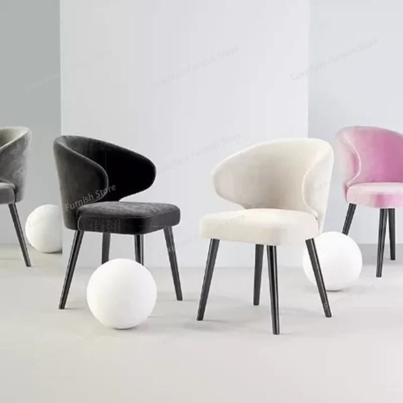 Sedia con schienale per ragazza, sedia da trucco, sedia da gaming bianca per la casa, poltrona di design per balcone, mobili nordici per soggiorno