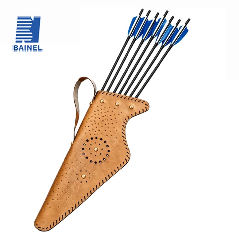 Cowhide Leather Arrow Quiver Retro Handmade Portable Hunting Shooting Arrow Holder Bag with Adjustable Strap