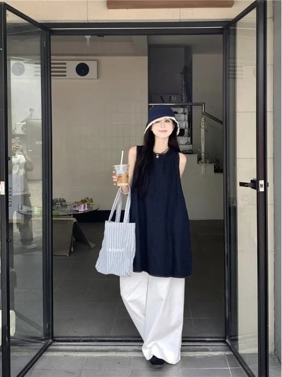 Abito in denim senza maniche traforato stile casual taglie forti da donna, estivo, che nasconde la pancia, con pantaloni a gamba larga casual e snellenti