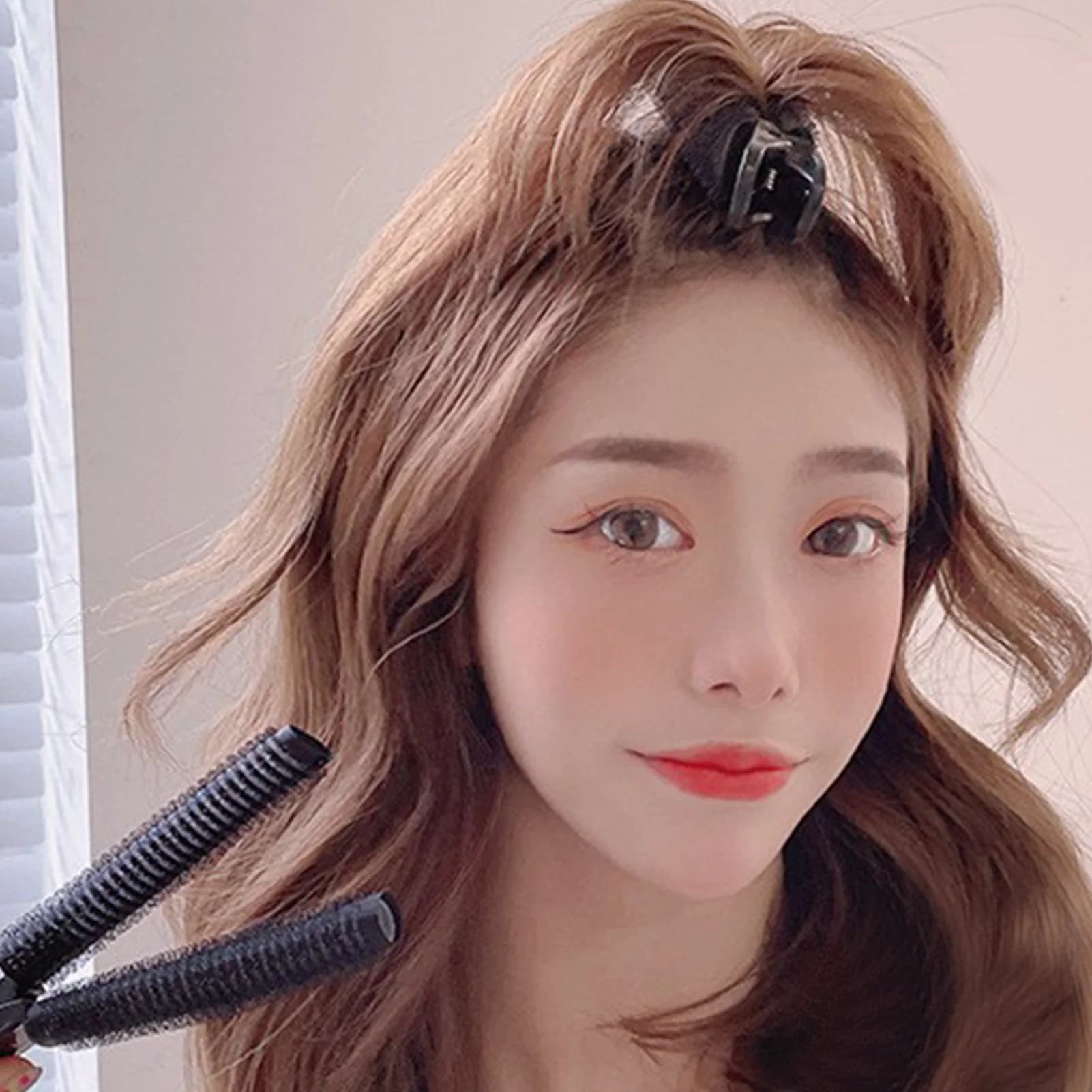 Portable hair curler clip Bigodino for soft and lazy high cranial hair for men and women