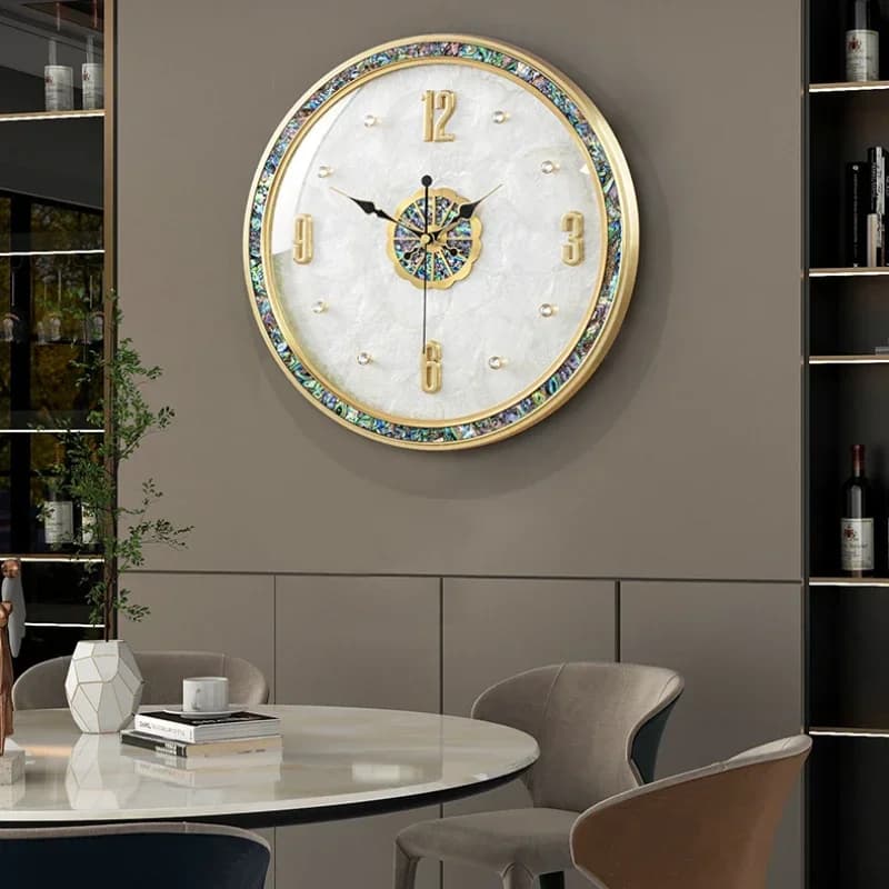 Orologio da parete moderno di lusso conchiglia in ottone stile europeo semplice orologio da parete per soggiorno nordico creativo silenzioso Reloj Pared Home Decor
