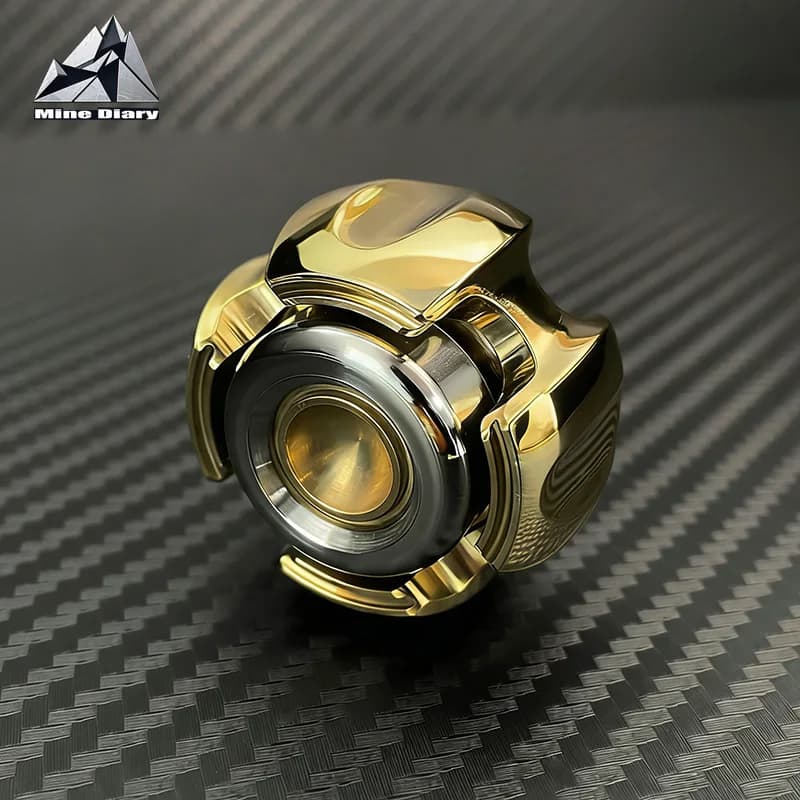 Fidget Spinner in Ottone Antistress, Giocattoli EDC per Adulti, Articoli Piccoli per Relax e Tempo Libero, Giocattoli Antistress da Ufficio, Strumenti per ADHD