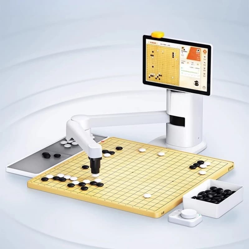 Go robot macchina intelligente sparring, giochi, esercizi