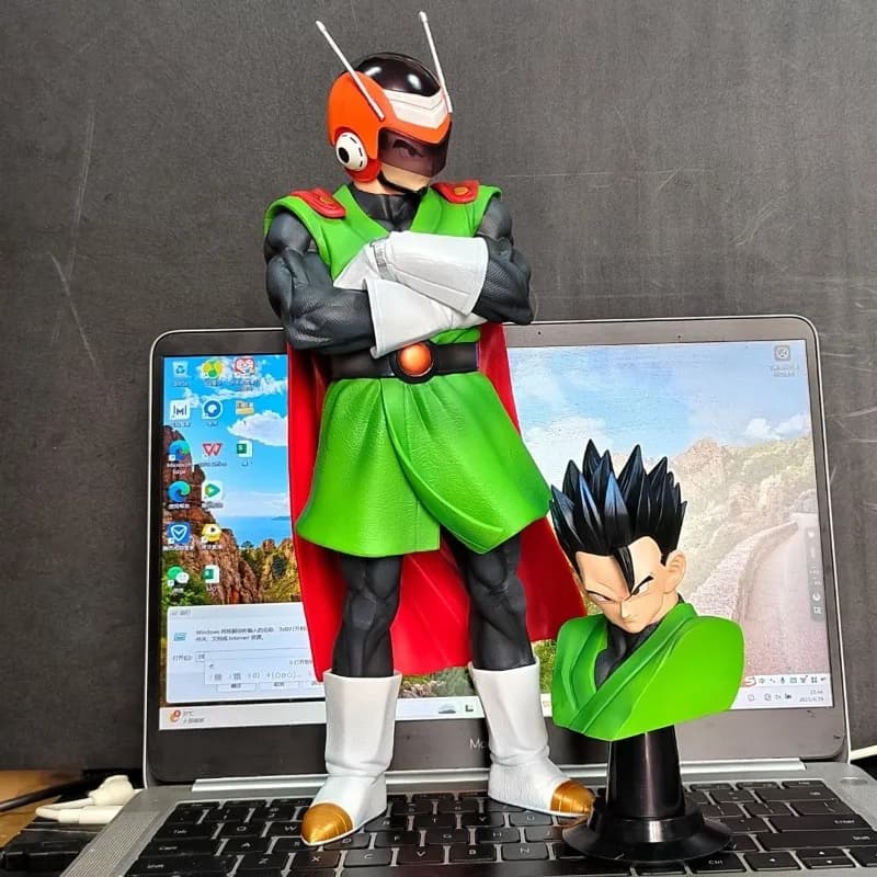 Super Saiyan Son Gohan Superman Ornamenti periferici Regalo di compleanno Gioco alla moda Action Figures Anime Bandai Banpresto Modello bambola
