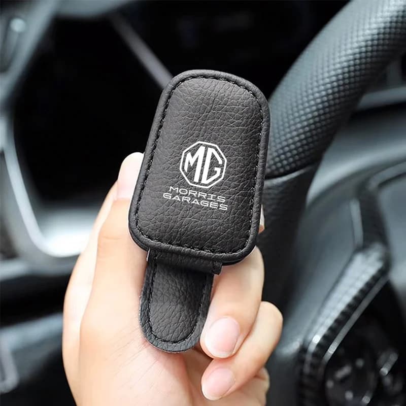 Car Sun Visor Magnetic Leather Sunglasses Clip For MG HS 2022 ZST ZS MG3 MG5 MG6 MG7 GT GS Hector ZX EZS EHS MG3X-Cross MG6-New