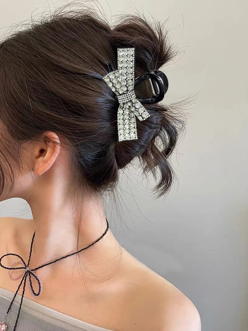 AWAYTR Nuovo scintillante strass fiocco clip artiglio dei capelli elegante donna squalo clip testa posteriore coda di cavallo fermaglio per capelli copricapo