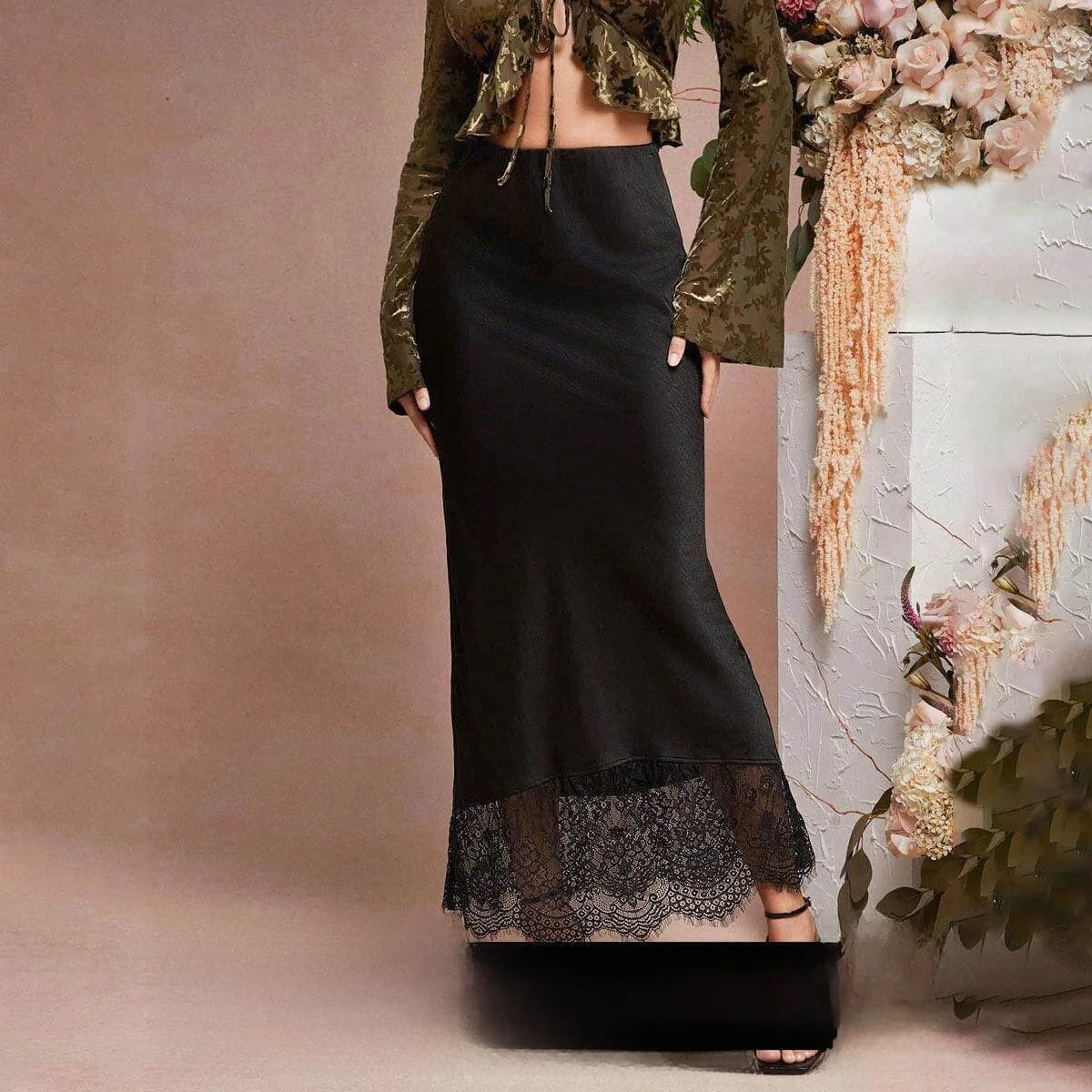 Lace Splicing Silk Satin Skirt High-End Sensation Women's Fashion Home Source Goods Half-length Skirts for Autumn No-sleeve