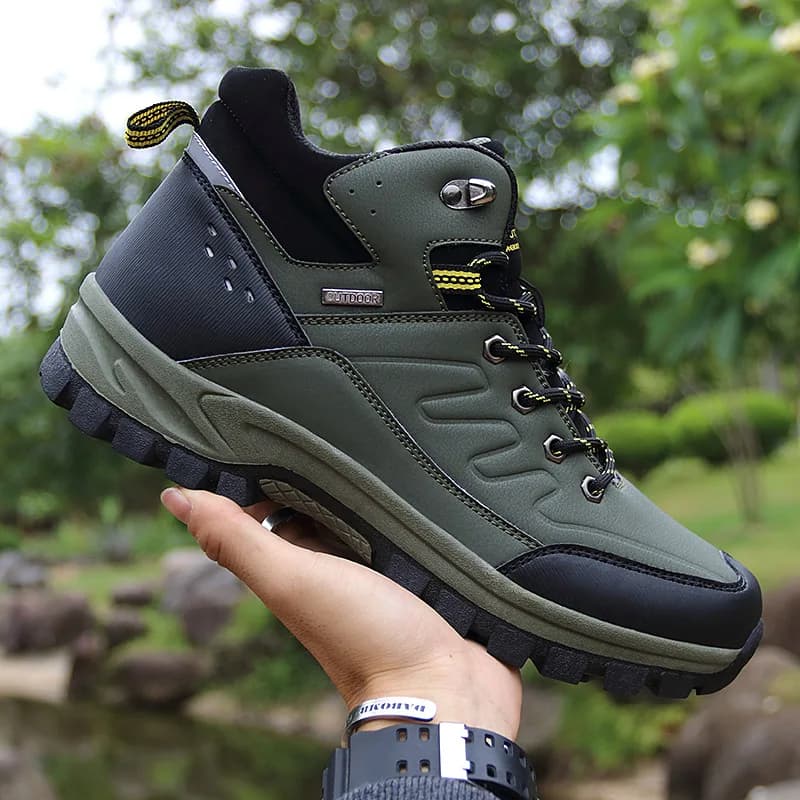 Nuovi Stivali Invernali da Uomo, Caldi e Imbottiti, Impermeabili in Pelle, Stivaletti Antiscivolo per Escursionismo e Sneakers