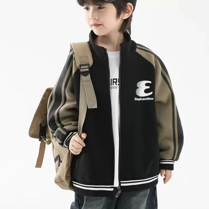 Giacca da baseball elegante per ragazzi nuovi autunno inverno 2025 per bambini grandi per tutte le stagioni con stile caldo
