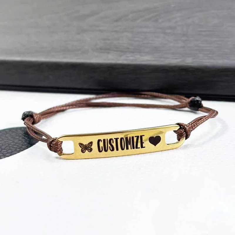 Bracciale con incisione laser con nome personalizzato Bracciale con incisione laser in acciaio inossidabile Corda in pelle personalizzata regolabile Regalo per cani da compagnia Gioielli per la famiglia