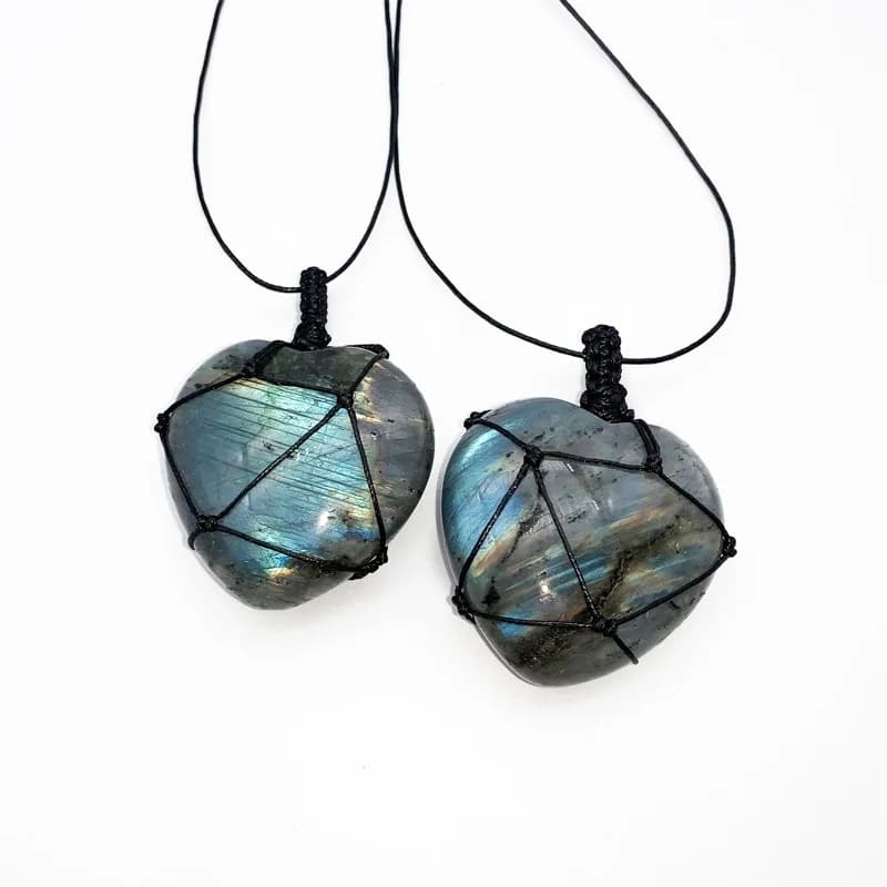 Collana con Ciondolo a Cuore in Labradorite e Pietra di Luna Naturale Intrecciata a Mano, Collana con Cristallo Energetico a Forma di Cuore