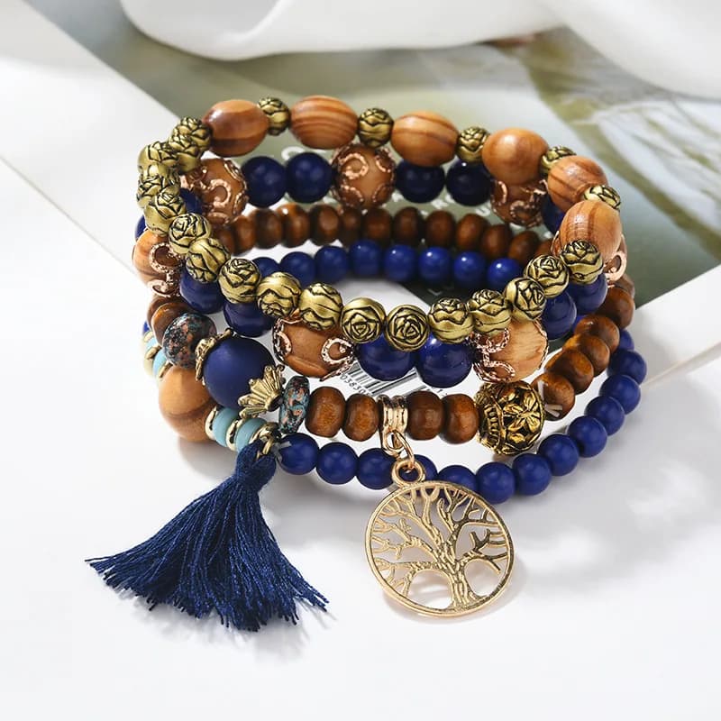 Set di braccialetti con perline con ciondolo albero della vita della Boemia da 4 pezzi per le donne Gioielli Boho femminili con perline di legno fatti a mano