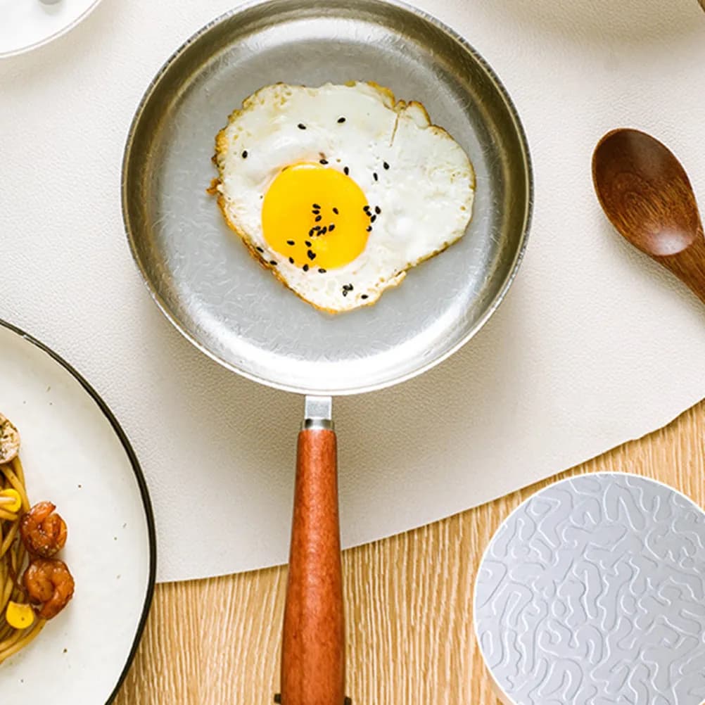 Small Stainless Steel Pan 304 Food Grade Mini Egg Frying Pan Nonstick Surface Portable Lightweight for Travel Camping Dorm