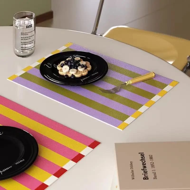 Memphis Nordic dopamina tovaglietta in pvc camino da tavolo impermeabile a prova di olio facile da pulire tavolo a forma di cuore per ragazza imitazione lino piccolo ta