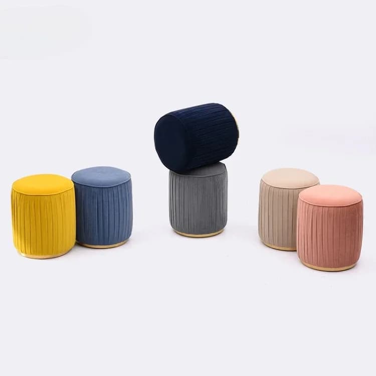y Nuovi mobili ottomani rotondi in velluto Poggiapiedi pouf da soggiorno di lusso leggero con decorazione ad anello in acciaio inossidabile dorato