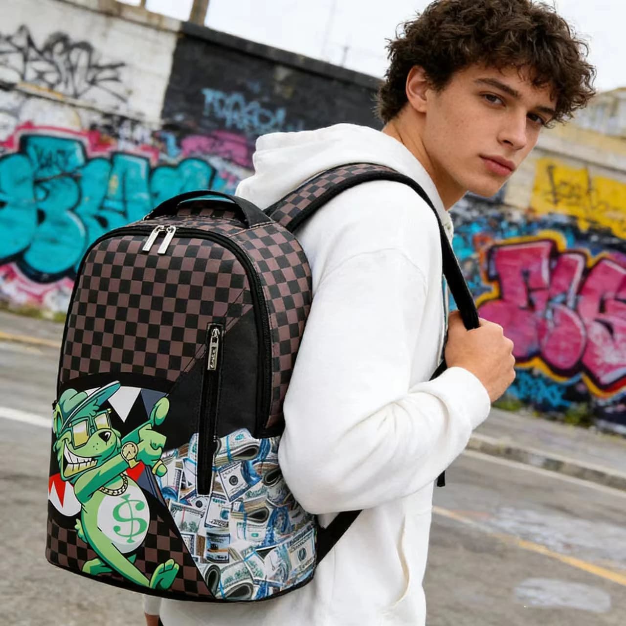 Fashion Backpacks for Men and Women, Trendy Backpacks, Travel Computer Backpacks and Pendolarism with Great Capacity and Design at Shark Mouth, the Perfect Gift for Children